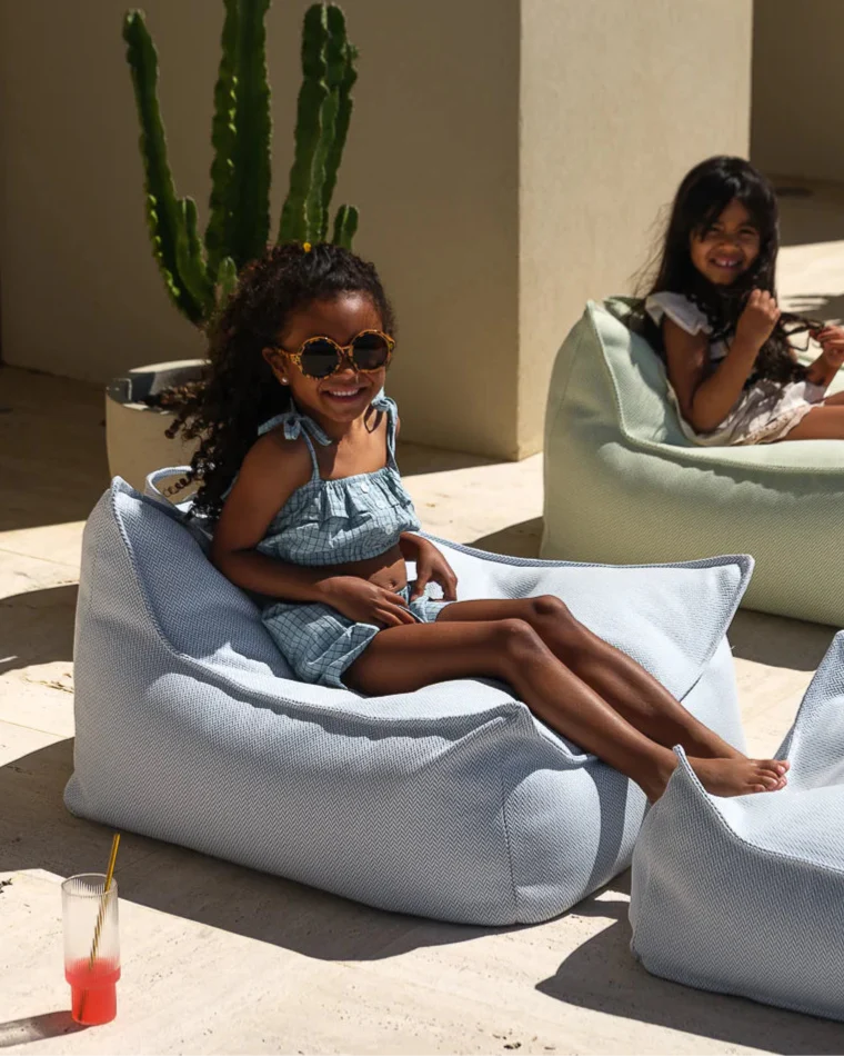 Azure Outdoor Beanbag Sessel