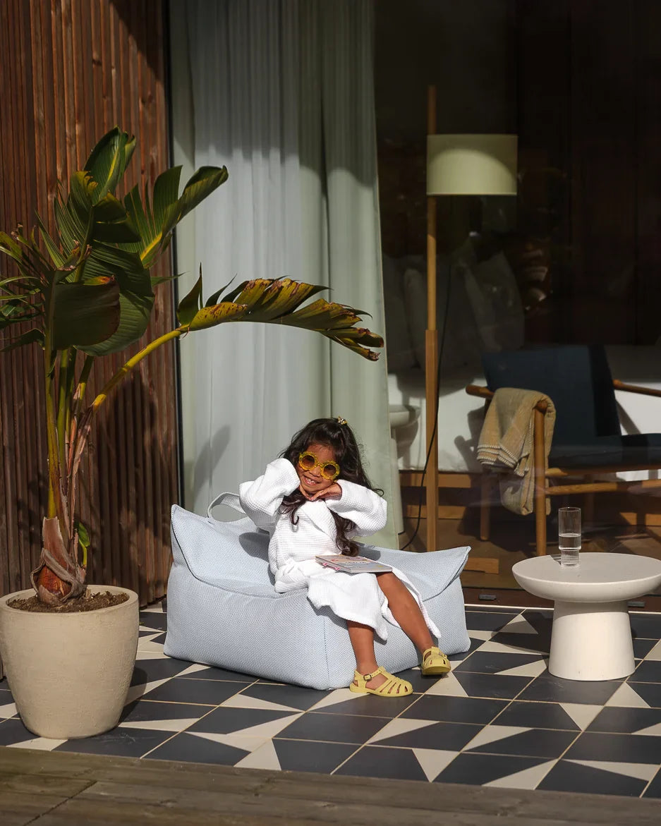 Azure Outdoor Beanbag Sessel