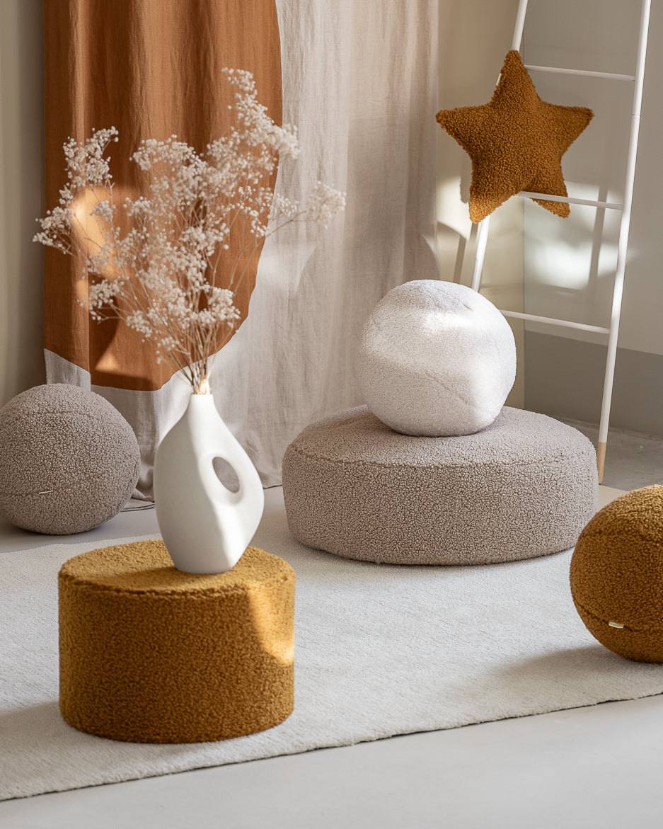 Maple Star Cushion