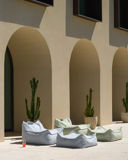 Azure Outdoor Beanbag Sessel