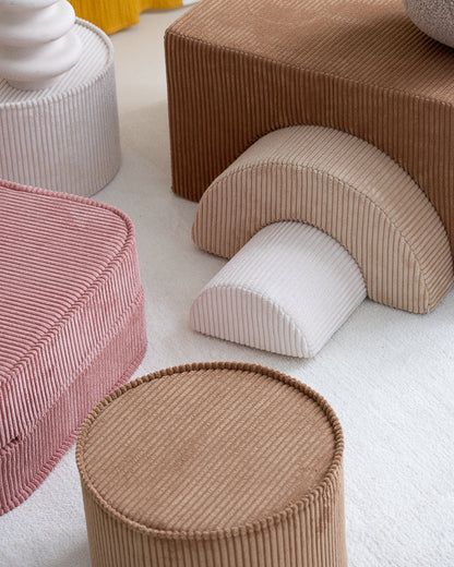 Toffee Pouffe